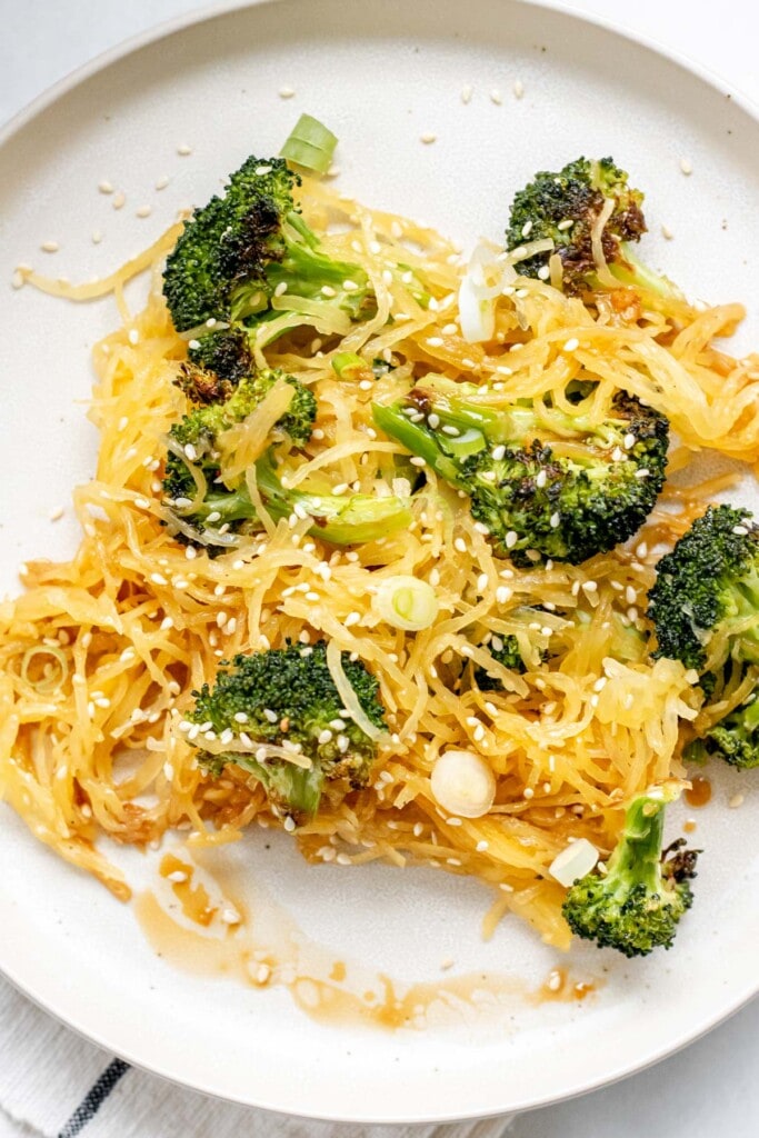 spaghetti squash noodles with sesame dressing and broccoli