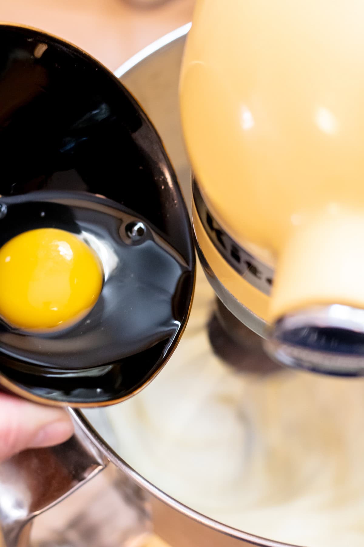 adding egg to gluten free pound cake