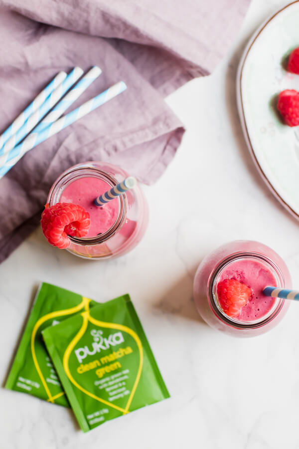 Green tea replaces milk or juice in this healthy and delicious smoothie, combined with sweet raspberries, and creamy coconut (or greek) yogurt. This green tea raspberry smoothie is quick and easy and super good for you!