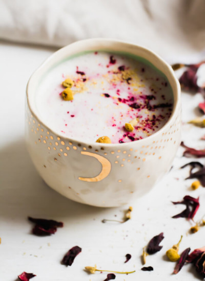 Hibiscus Adaptogen Latte is a warm comforting drink to sip all winter long, bright health promoting hibiscus flowers pair with calming chamomile and a touch of adaptogenic power from ashwaghanda. Cozy up to a warm mug of this stress-reducing, sleep-promoting, and all around feel good warm adaptogen latte.