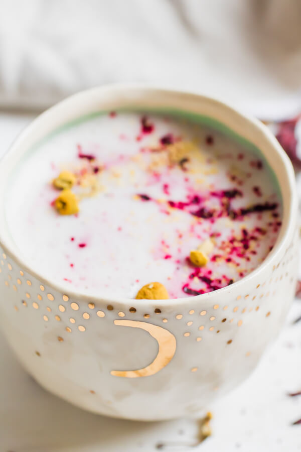Hibiscus Adaptogen Latte is a warm comforting drink to sip all winter long, bright health promoting hibiscus flowers pair with calming chamomile and a touch of adaptogenic power from ashwaghanda. Cozy up to a warm mug of this stress-reducing, sleep-promoting, and all around feel good warm adaptogen latte.