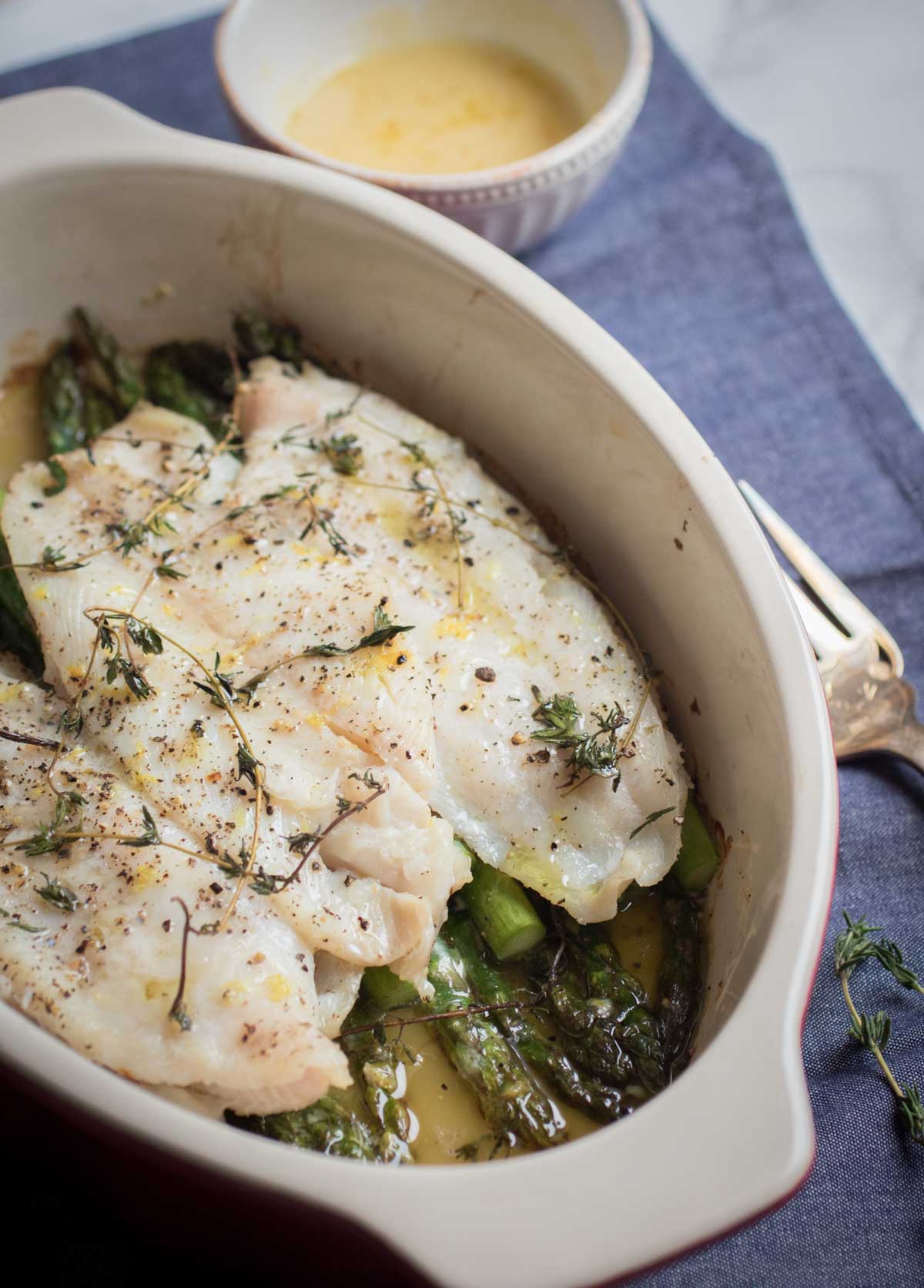 Lemon Thyme Roasted Sole and Asparagus with a creamy dijon lemon sauce